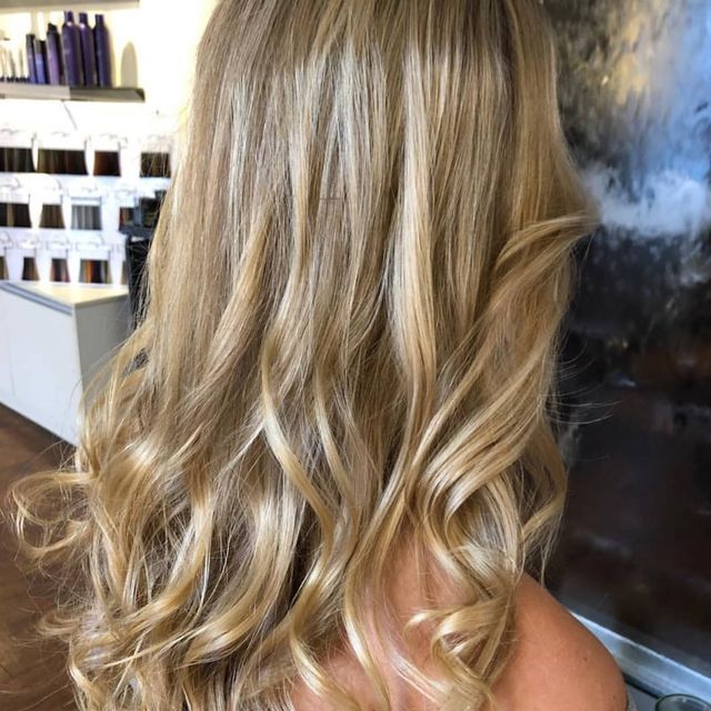 Nova Coiffure AG