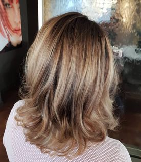 Nova Coiffure AG